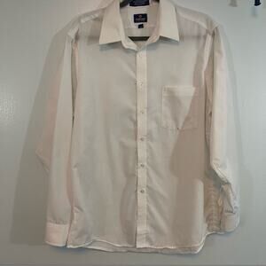 Puritan, Button Down Shirt, Size 16.5 34/35. In excellent condition!